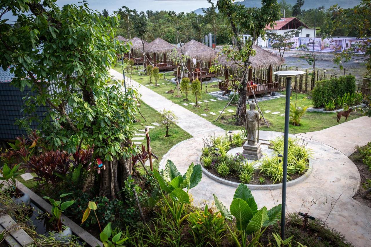 Kampot Tropical Village Exterior foto